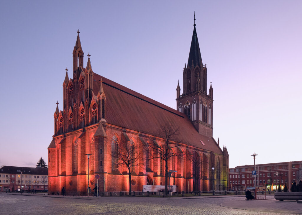 Die grosse Johann Strauss Gala in der Konzertkirche Neubrandenburg